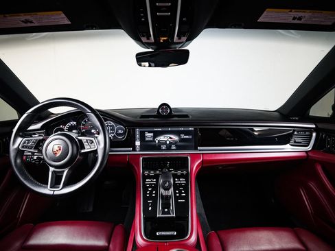 Used 2018 Porsche Panamera 4 AWD/4WD image 25