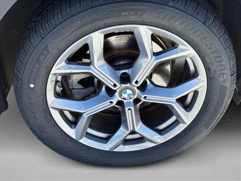 Certified 2024 BMW X3 sDrive30i w/ Convenience Package image 9