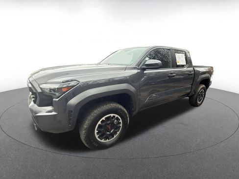 Used 2024 Toyota Tacoma TRD Off-Road image 10
