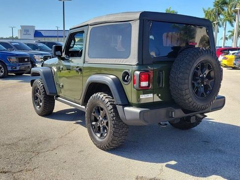 Used 2022 Jeep Wrangler Sport AWD/4WD image 4