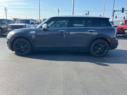 Used 2019 MINI Cooper Clubman S w/ Premium Package image 4