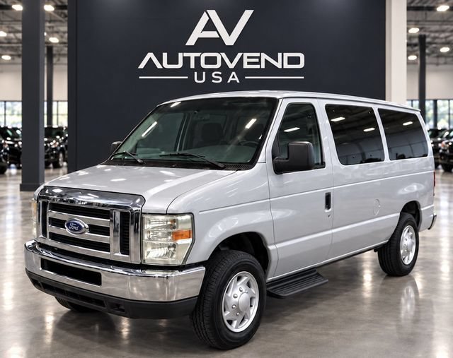 Used 2008 Ford E-350 and Econoline 350 XLT RWD image 1