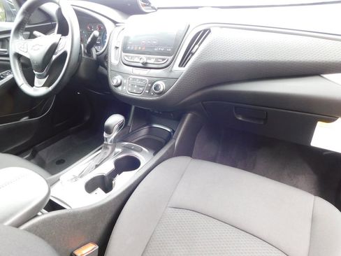 Used 2023 Chevrolet Malibu LT w/ Midnight Edition FWD image 18