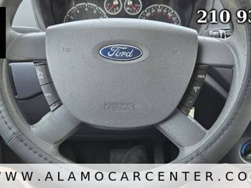 Used 2010 Ford Transit Connect XLT FWD image 33