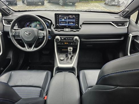 Used 2020 Toyota RAV4 XSE image 13