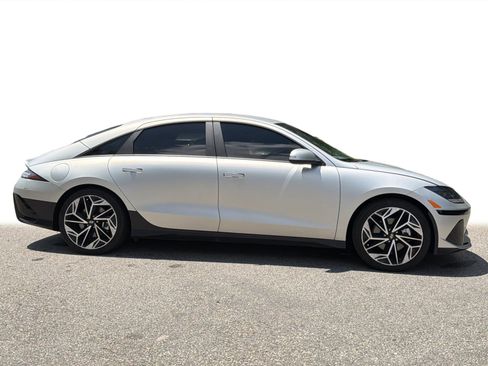 Used 2025 Hyundai Ioniq 6 SEL RWD image 28