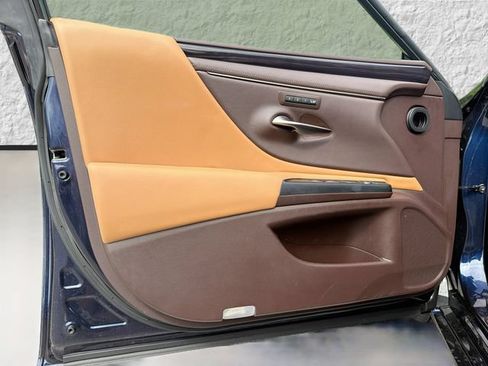Used 2021 Lexus ES 350 w/ Premium Package FWD image 21