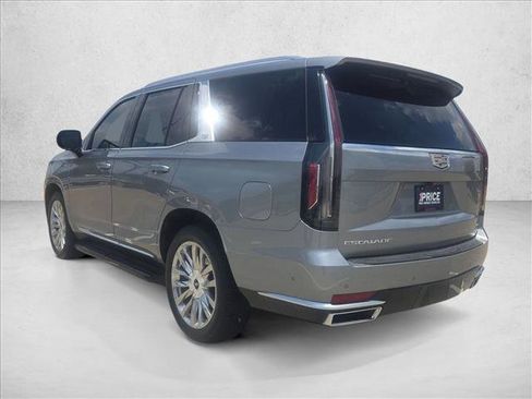 Used 2024 Cadillac Escalade Premium Luxury w/ Performance Package AWD/4WD image 7