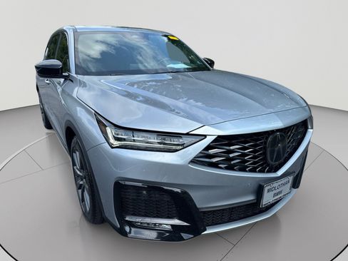 Used 2025 Acura MDX A-Spec AWD/4WD image 3