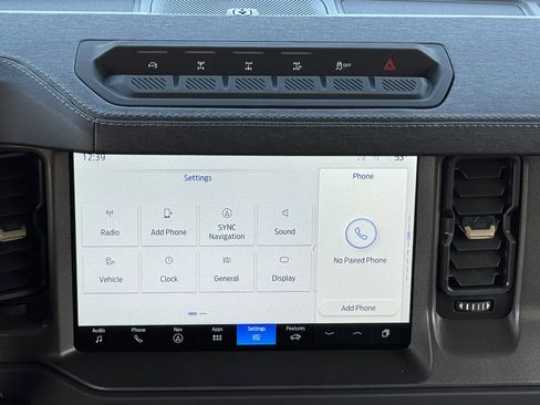 New 2025 Ford Bronco Badlands image 11