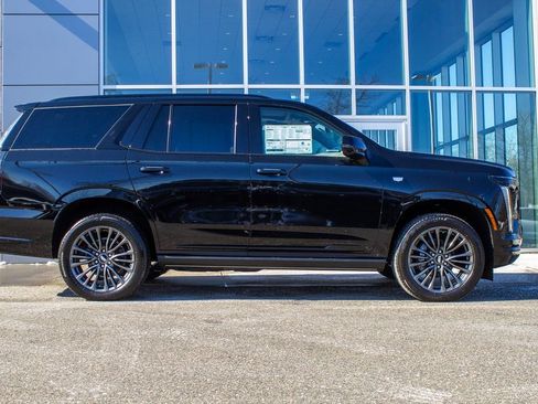 Used 2026 Cadillac Escalade Platinum Sport w/ LPO, Floor Liner Package image 4