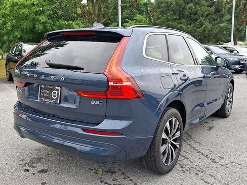 Certified 2023 Volvo XC60 B5 Core w/ Climate Package AWD/4WD image 7