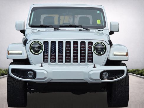 Used 2022 Jeep Gladiator Overland AWD/4WD image 3