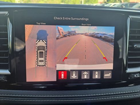 New 2026 Chrysler Pacifica Select FWD image 13