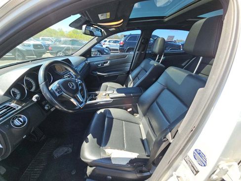 Used 2014 Mercedes-Benz E 350 4MATIC Sedan w/ Premium 1 Package image 5