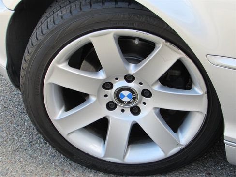 Used 2001 BMW 325Ci Convertible image 25