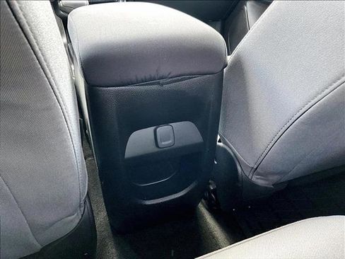 Used 2018 Chevrolet Colorado W/T w/ WT Convenience Package RWD image 22