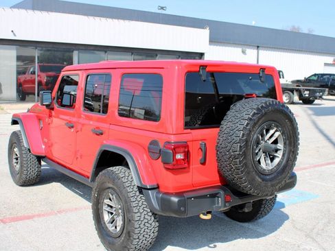 Used 2024 Jeep Wrangler Rubicon 392 image 4