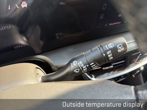 Used 2025 Buick Encore GX Preferred FWD image 31