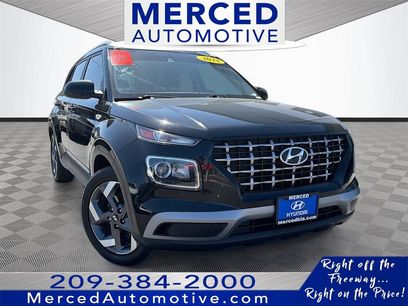 Used 2022 Hyundai Venue SEL w/ Cargo Package