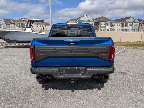 Used 2018 Ford F150 Raptor w/ Equipment Group 802A Luxury image 6