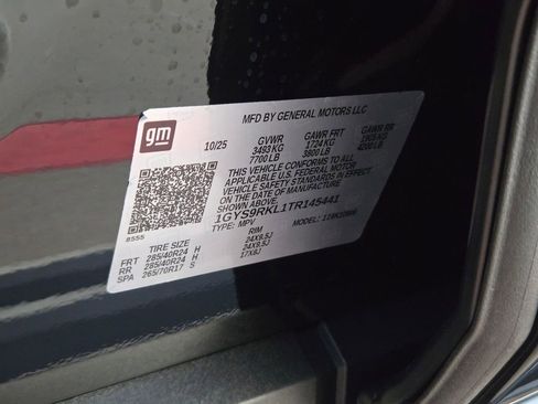 Certified 2026 Cadillac Escalade ESV Platinum Sport w/ LPO, ONYX Package image 37