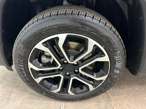 Certified 2024 Jeep Compass Limited AWD/4WD image 34