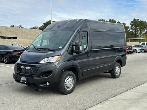 New 2026 RAM ProMaster 2500 w/ Safety Group FWD image 2