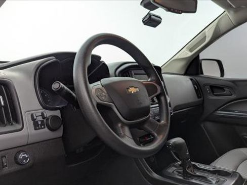 Used 2019 Chevrolet Colorado W/T w/ WT Convenience Package RWD image 23