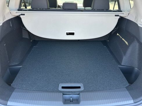 New 2026 Nissan Rogue S image 18