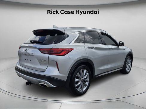 Used 2021 INFINITI QX50 Essential w/ Convenience Package image 7