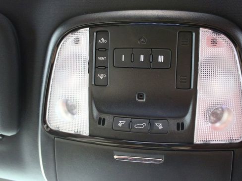 Used 2024 Dodge Durango SRT image 31