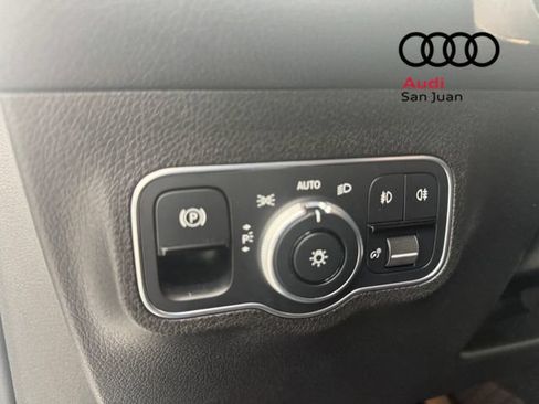 Used 2020 Mercedes-Benz GLB 250 image 33