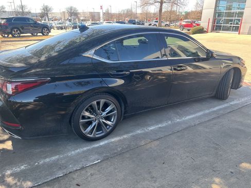 Used 2019 Lexus ES 350 F Sport image 5