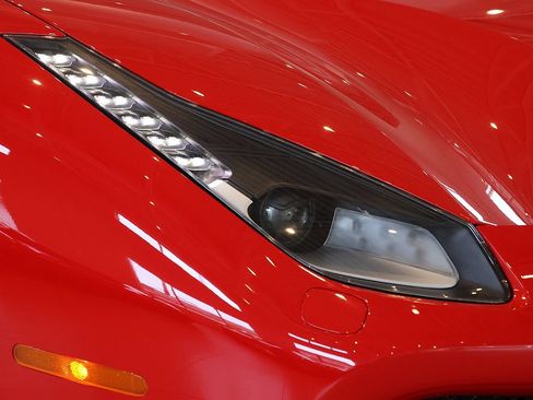 Certified 2018 Ferrari 488 Spider RWD image 15