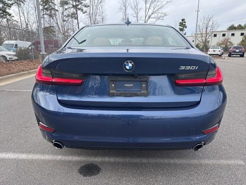 Certified 2022 BMW 330i Sedan w/ Premium Package image 13