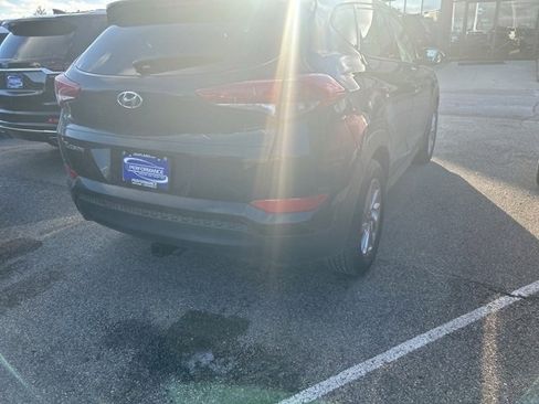 Used 2016 Hyundai Tucson SE w/ Option Group 02 image 8