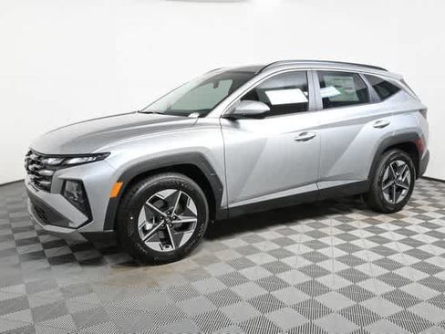 New 2026 Hyundai Tucson SEL image 3