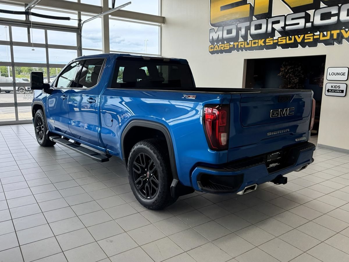 Used 2022 GMC Sierra 1500 Elevation AWD/4WD image 2