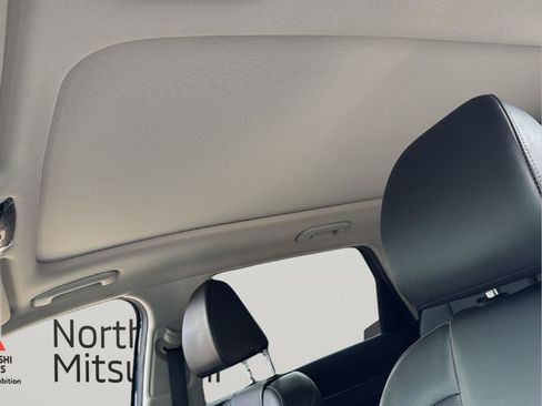 Used 2024 Kia Sorento S w/ Panoramic Sunroof Package AWD/4WD image 21