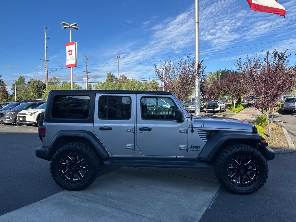Used 2020 Jeep Wrangler Unlimited Sport AWD/4WD image 6