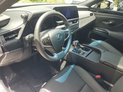 Certified 2023 Lexus ES 350 w/ Accessory Package (Z2) FWD image 15