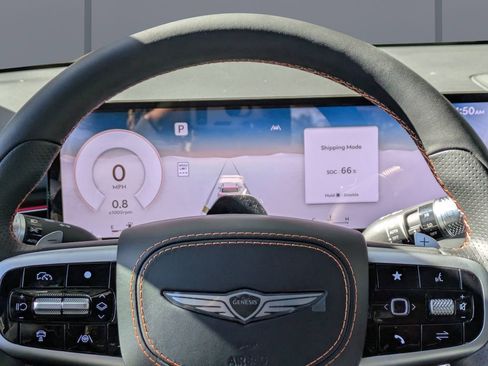 New 2026 Genesis GV70 2.5T Sport Prestige AWD/4WD image 31
