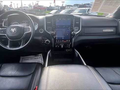 Used 2022 RAM 1500 Big Horn AWD/4WD image 13