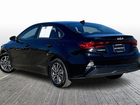 Certified 2023 Kia Forte LXS image 12
