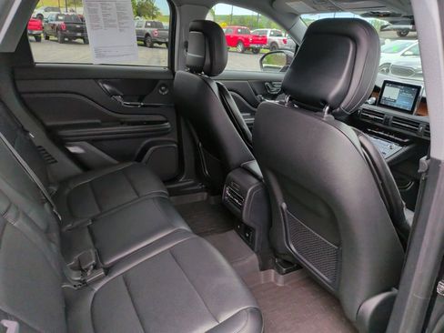 Used 2020 Lincoln Corsair Reserve w/ Equipment Group 201A AWD/4WD image 17