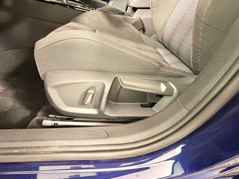 Used 2023 Volkswagen GTI S image 13