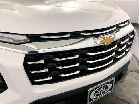 Used 2026 Chevrolet Equinox LT AWD/4WD image 29