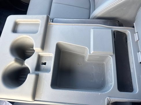 Used 2015 Ford F250 XL w/ XL Appearance Package RWD image 25