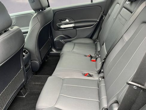 Certified 2022 Mercedes-Benz GLB 250 4MATIC w/ Premium Package Lite image 13